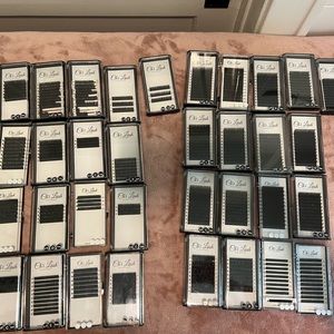 Chi Lash Extension Lot